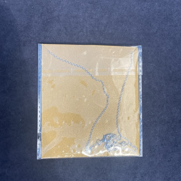 “Life is Magical” Unicorn Wish Necklace - Picture 3 of 3